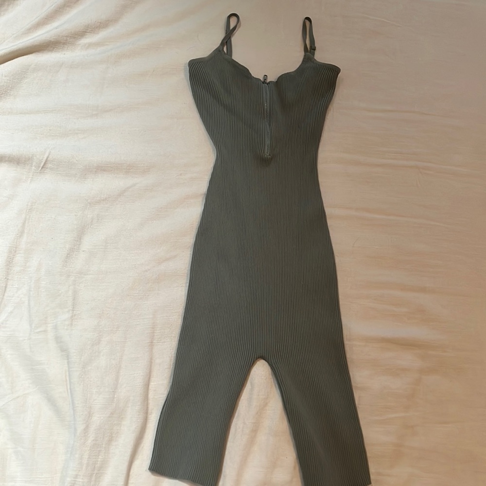 SHOPLUNAB ROMPER - Picture 3 of 3